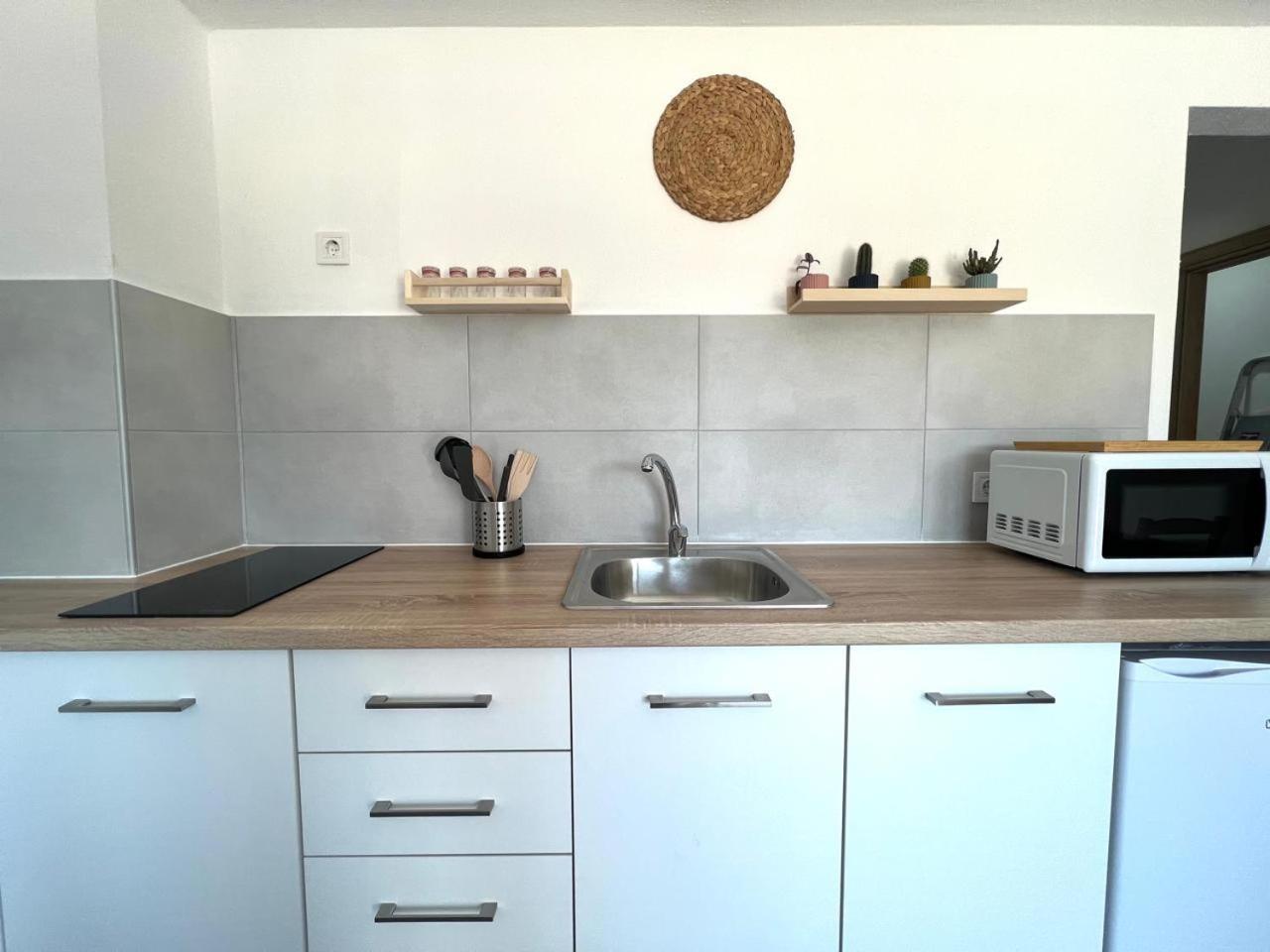 Sithonian Suites Agios Nikolaos  Esterno foto
